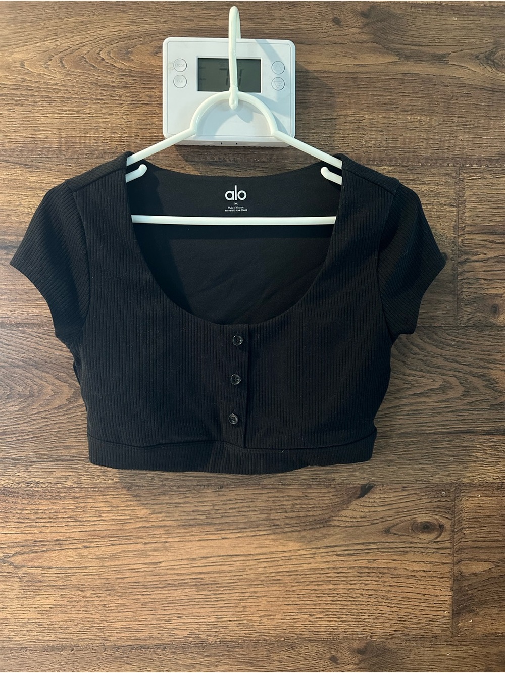 ALO Yoga Black Ribbed Short Sleeve Button-Front Crop Top